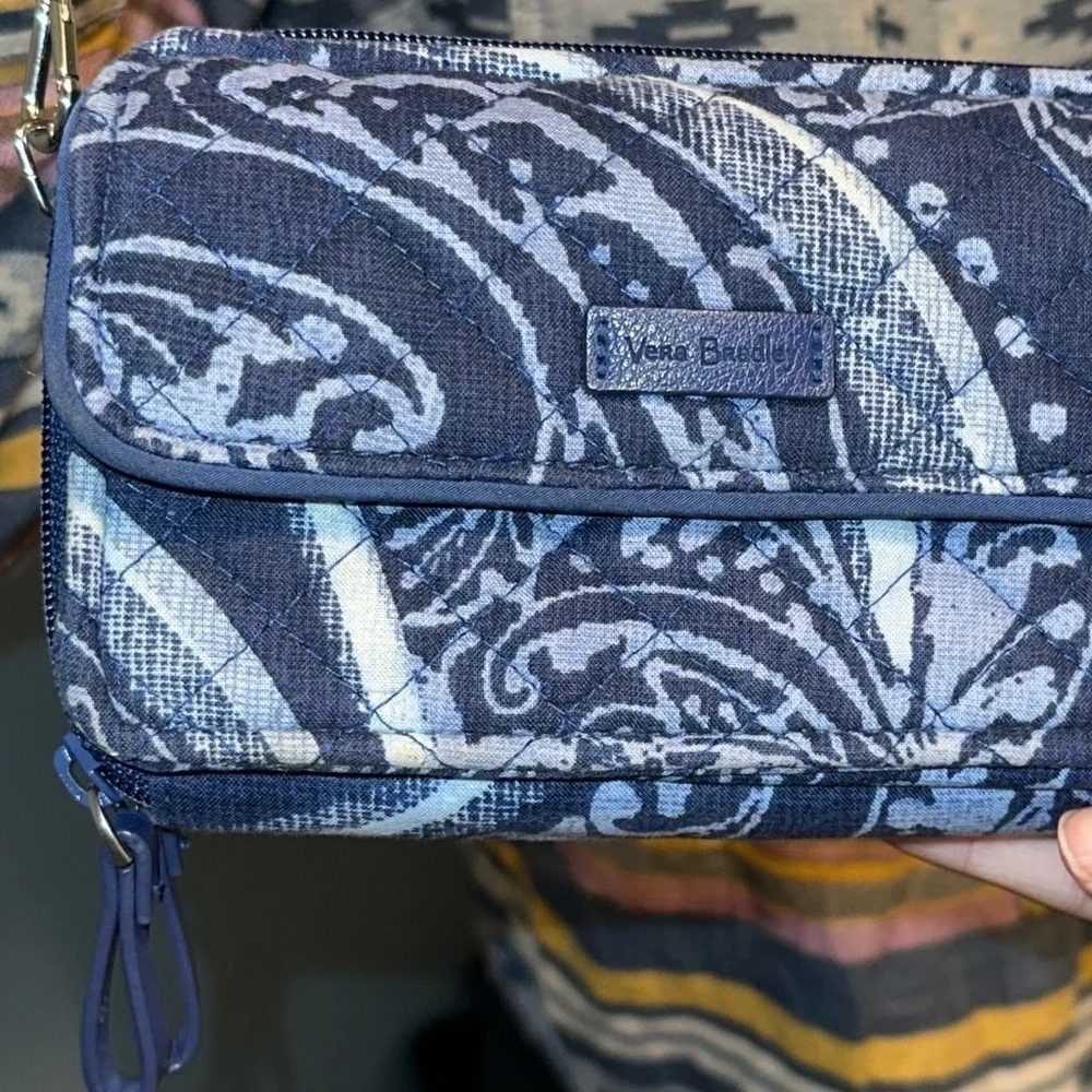VERA BRADLEY Wallet